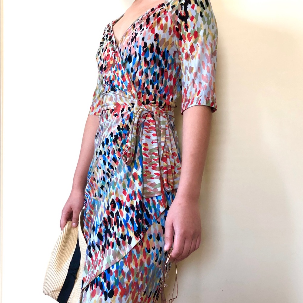 Wrap Midi Dress, flowery and comfy stunning lines